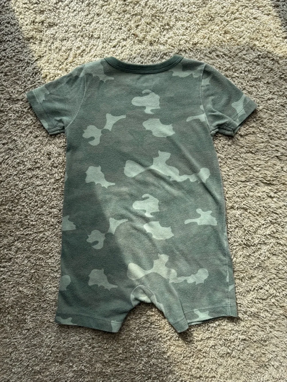 24M Garanimals Green Camo Short Sleeve Romper One Piece Outfit - Picture 4 of 6